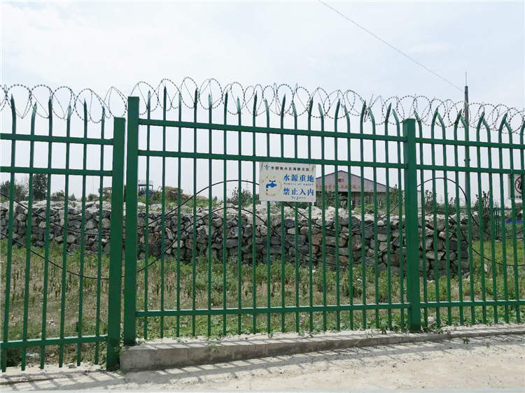 公園景區(qū)園林隔離網(wǎng)圍墻的設(shè)計樣式